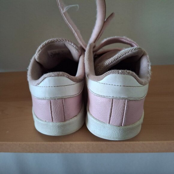 Adidas Pink & White Velcro Sneakers - Girl Kids' Size US 10K - Picture 4 of 8